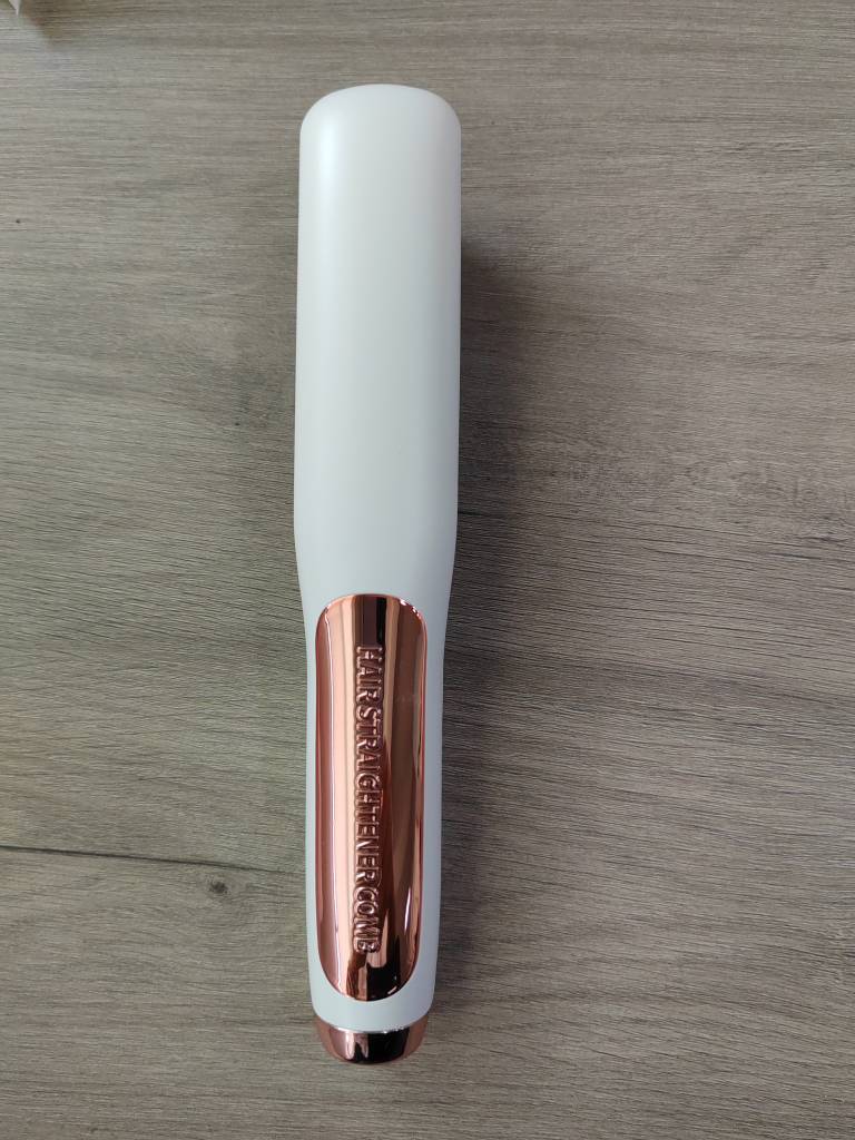 Brosse lissante sans fil rechargeable